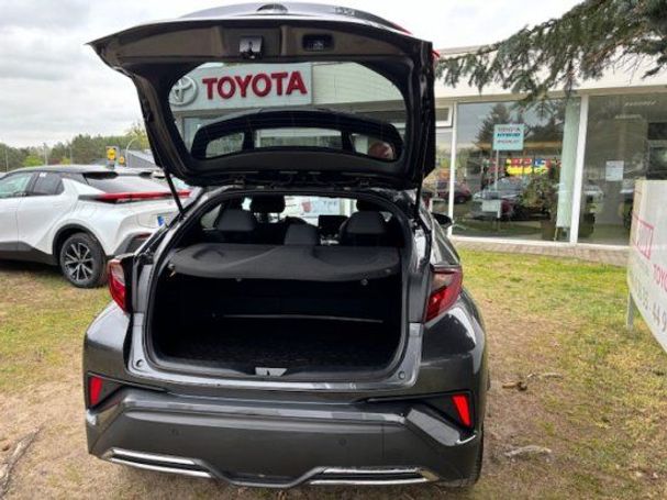 Toyota C-HR 2.0 Hybrid 135 kW image number 9