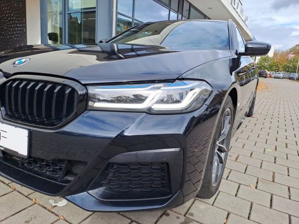 BMW 540d Touring M Sportpaket xDrive 250 kW image number 13