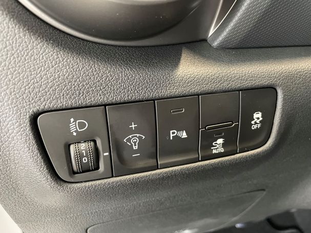 Hyundai Kona 100 kW image number 9