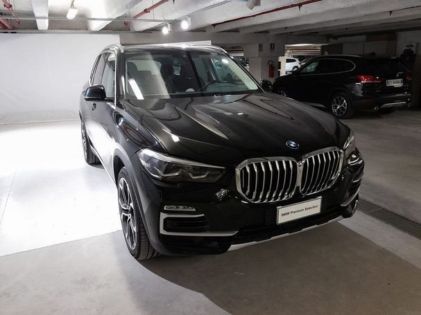 BMW X5 xDrive25d xLine 170 kW image number 2