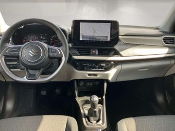 Car image 12