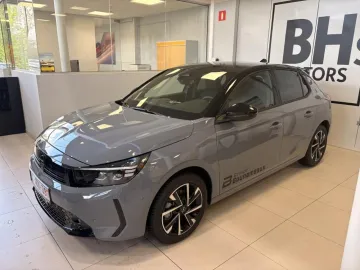 Car image 16