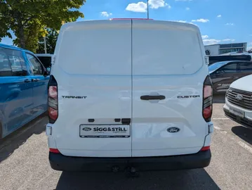 Car image 23