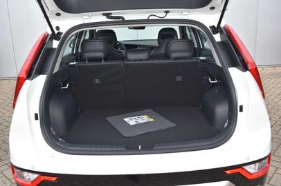 Car image 31