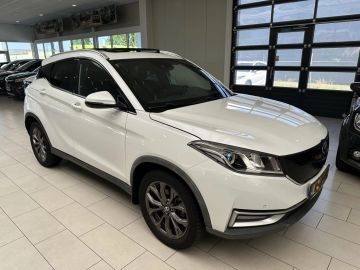 Car image 35