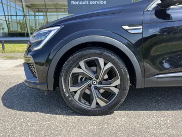 Car image 27
