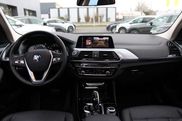 BMW X3 xDrive20d 140 kW image number 13