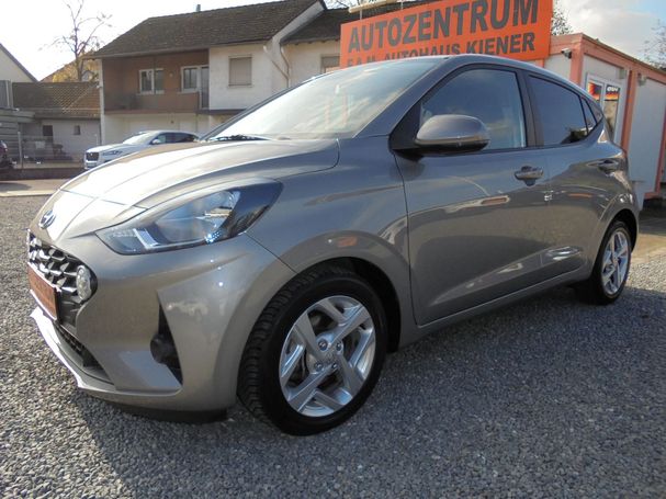 Hyundai i10 49 kW image number 1