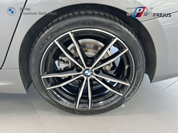 BMW 320 142 kW image number 8