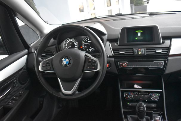 BMW 218i Active Tourer Advantage 100 kW image number 11