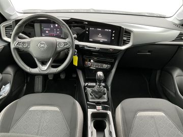 Car image 11