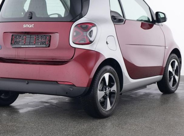 Smart ForTwo coupe EQ passion 60 kW image number 3