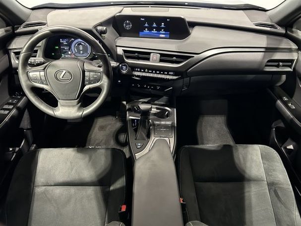 Lexus UX 250h 135 kW image number 21