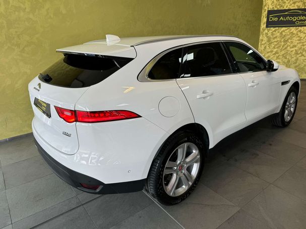 Jaguar F-Pace AWD Portfolio 132 kW image number 15