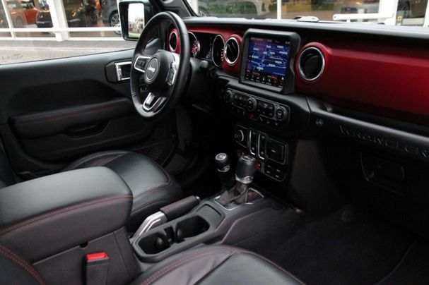 Jeep Wrangler 200 kW image number 3