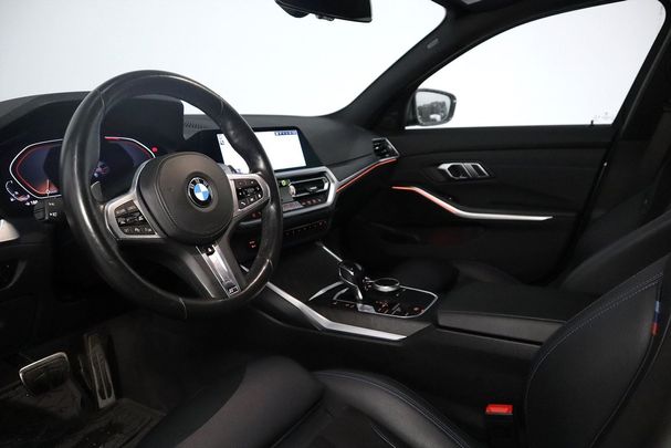 BMW 330i Touring xDrive M Sport 190 kW image number 13