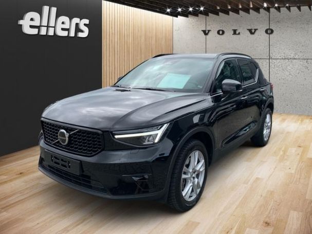 Volvo XC40 B4 Plus Dark 145 kW image number 1