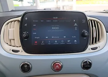 Car image 15