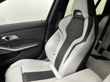 Car image 45