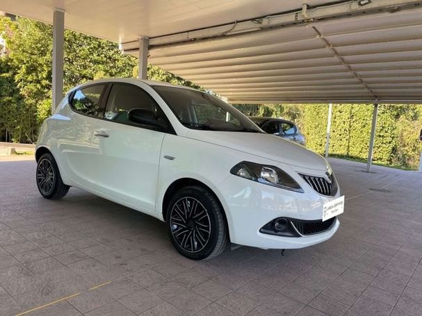 Lancia Ypsilon 51 kW image number 2