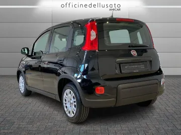 Car image 26