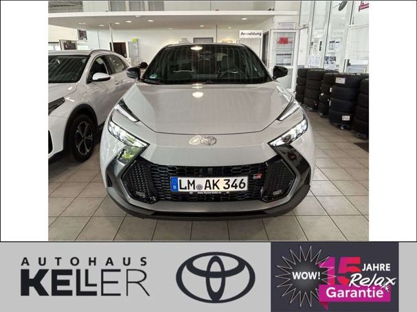 Toyota C-HR 2.0 Plug-In Hybrid 164 kW image number 2