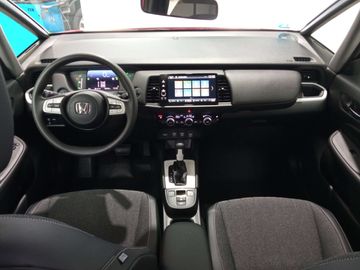 Car image 30