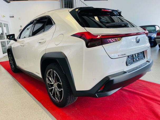 Lexus UX 250h 135 kW image number 5