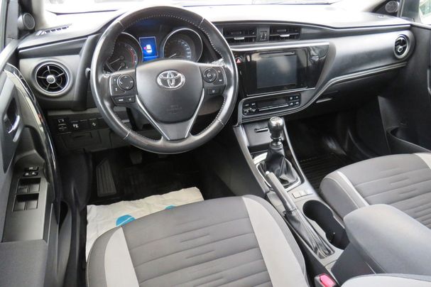 Toyota Auris 85 kW image number 6