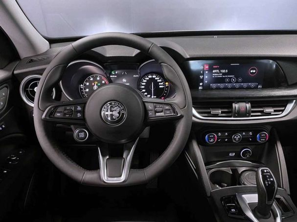 Alfa Romeo Stelvio 2.0 Turbo 147 kW image number 2