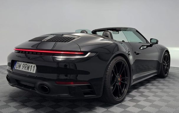 Porsche 992 Carrera 4 GTS Cabrio 353 kW image number 33