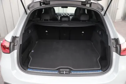 Car image 35