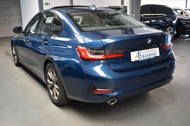 BMW 320d xDrive 140 kW image number 3