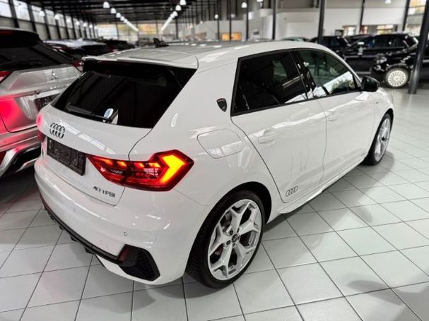 Audi A1 40 TFSI S-line Sportback 152 kW image number 8