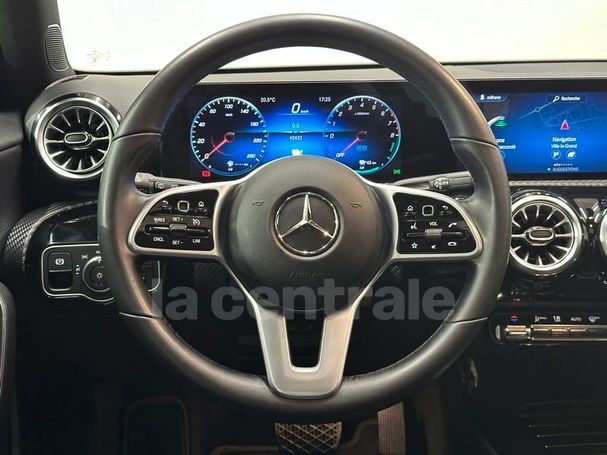 Mercedes-Benz A 250 e 160 kW image number 18