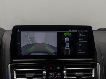Car image 42