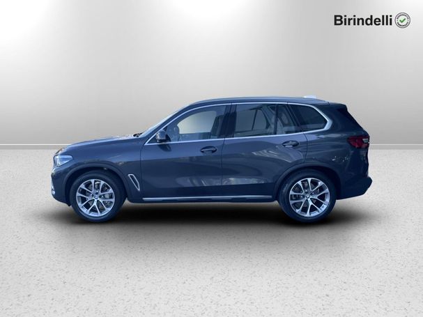 BMW X5 xDrive30d xLine 195 kW image number 4