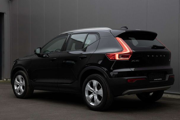 Volvo XC40 T2 Momentum 95 kW image number 5