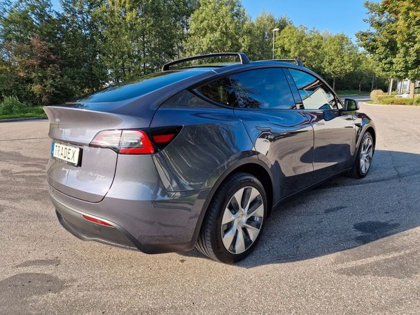 Tesla Model Y Long Range AWD Dual Motor 378 kW image number 8