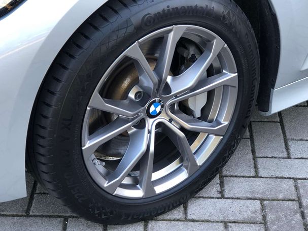 BMW 330 e Touring xDrive 215 kW image number 8