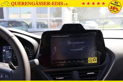 Car image 29