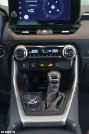 Car image 40