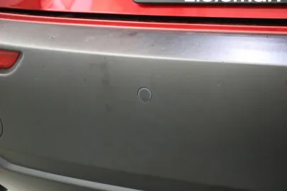 Car image 35