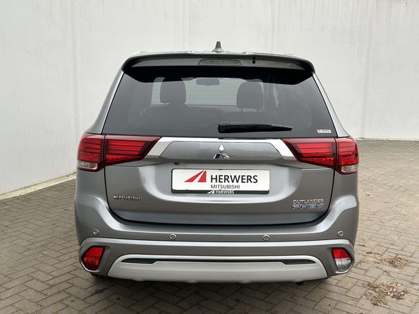 Mitsubishi Outlander 2.4 Plug-In 165 kW image number 26