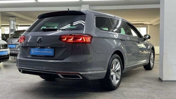 Volkswagen Passat Variant 1.5 TSI Elegance DSG 110 kW image number 4