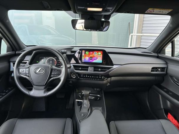 Lexus UX 250h 135 kW image number 21