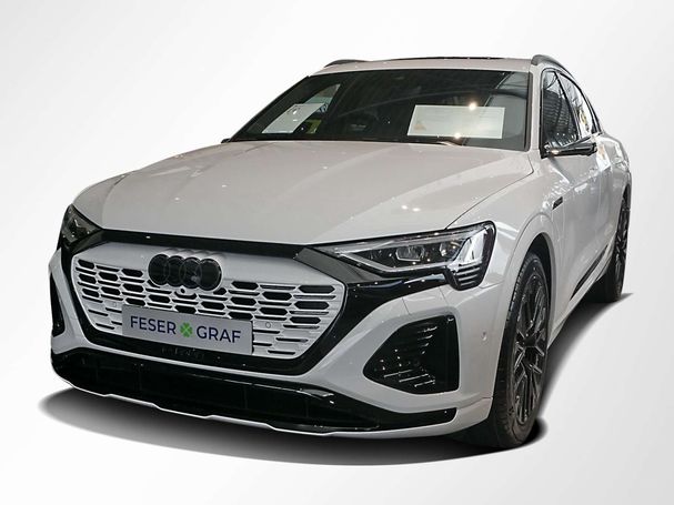 Audi Q8 55 e-tron S-line Sportback 300 kW image number 17