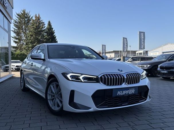 BMW 330i M Sportpaket 180 kW image number 2