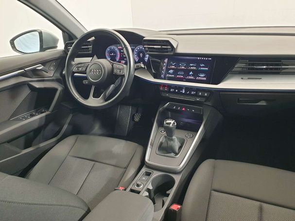 Audi A3 30 TDI Sportback Business 85 kW image number 3