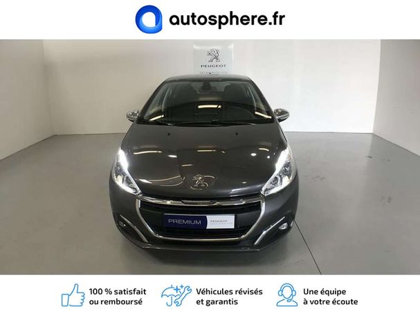 Peugeot 208 100 Style 74 kW image number 2